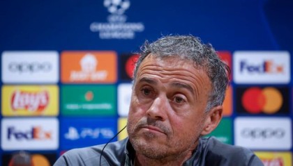 与哈维谁更能代表巴萨风格？恩里克：毫无疑问，我